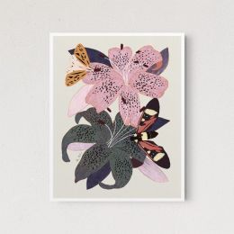 Lily Flowers (Color: White, Country of Manufacture: United States, Material: Paper)